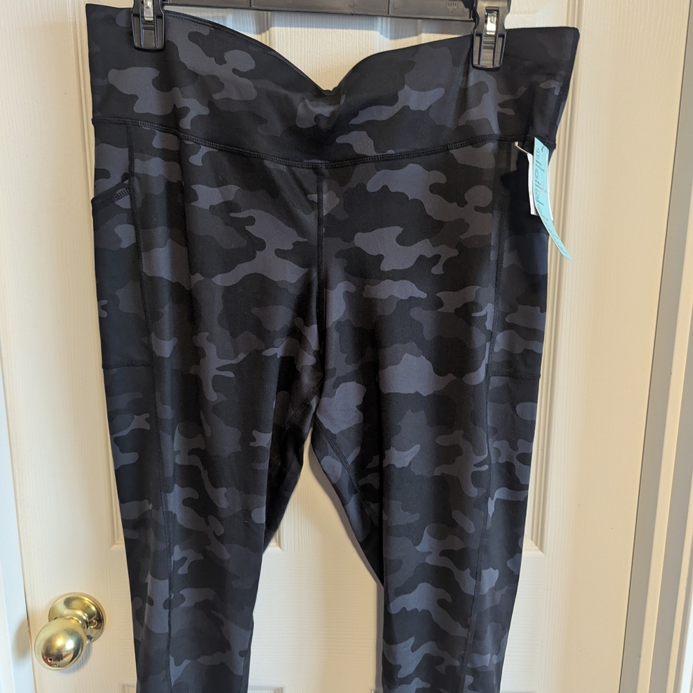 Ideology Black Camouflage Leggings